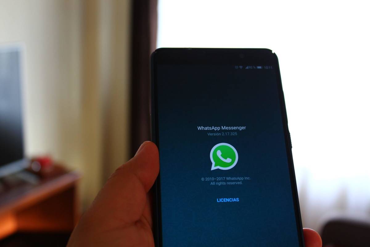 Podrían hackearte tu teléfono móvil desde el WhatsApp